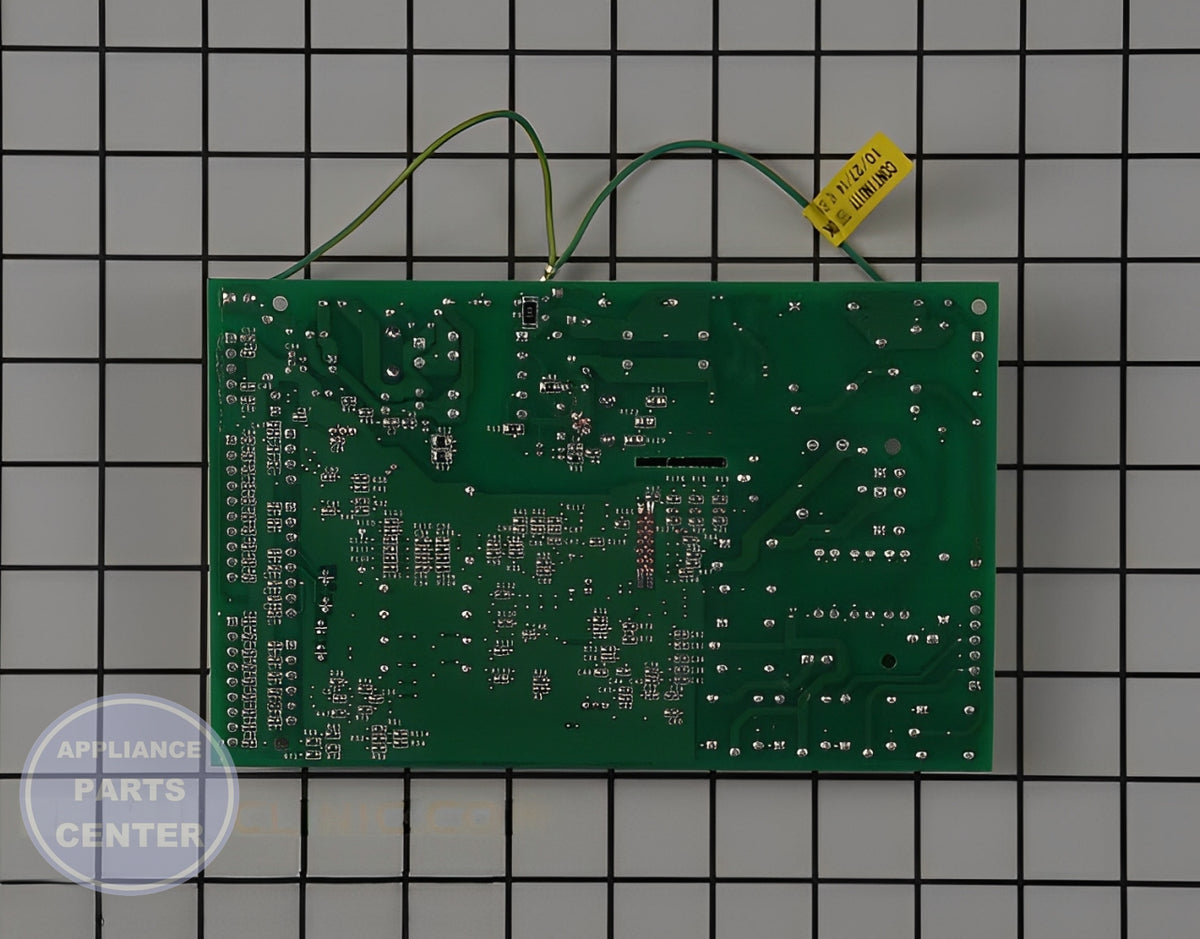 GE REFRIGERATOR MAIN CONTROL BOARD ASSEMBLY WR55X11098C - Detailed view of circuit board & timer details