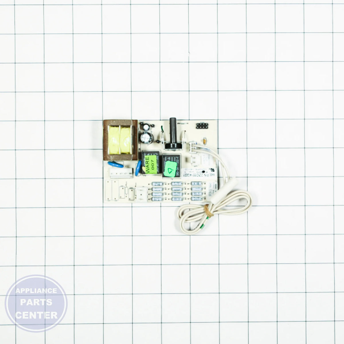 GEH BOARD CONTROL WR55X11104 - Installation in specific model showing key mounting points
