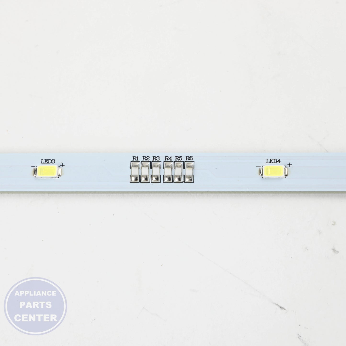 LED BOARD WR55X28537 - Detailed view of efficient LED technology