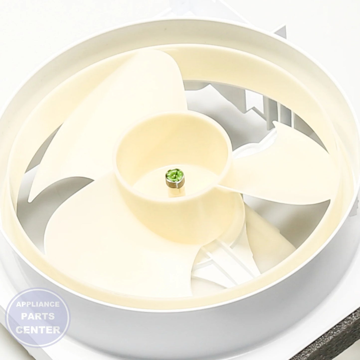 GEH CONDENSER FAN ASM WR60X10177 - Installation in specific model showing easy mounting points