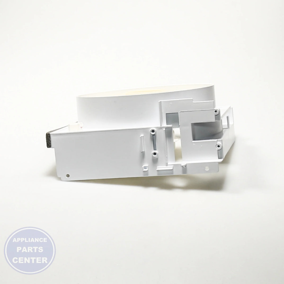 GEH CONDENSER FAN ASM WR60X10177 - Installation in specific model showing easy mounting points
