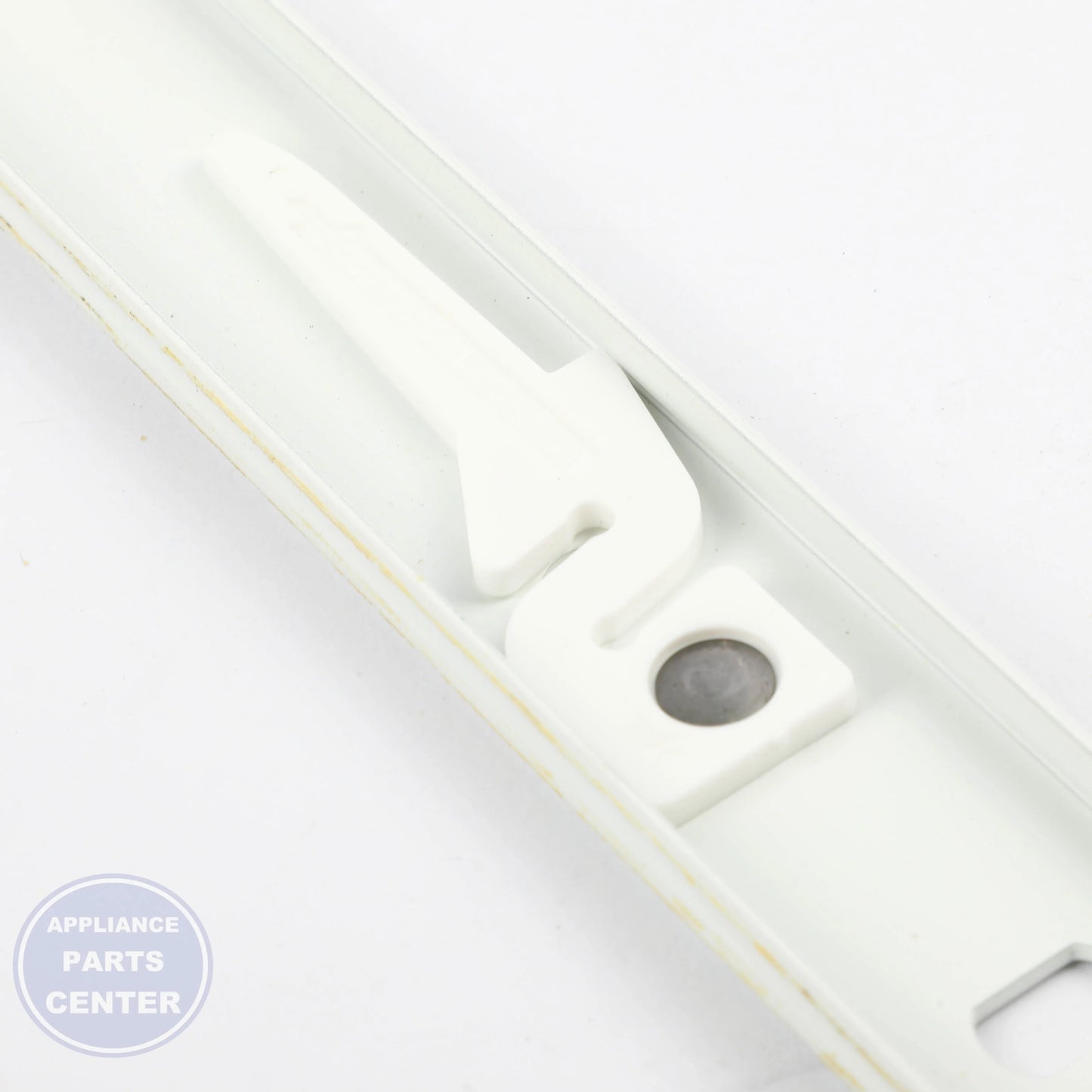 FRAME GUIDE SHORT SLID WR72X10123 - Detailed view of GEH compatible part