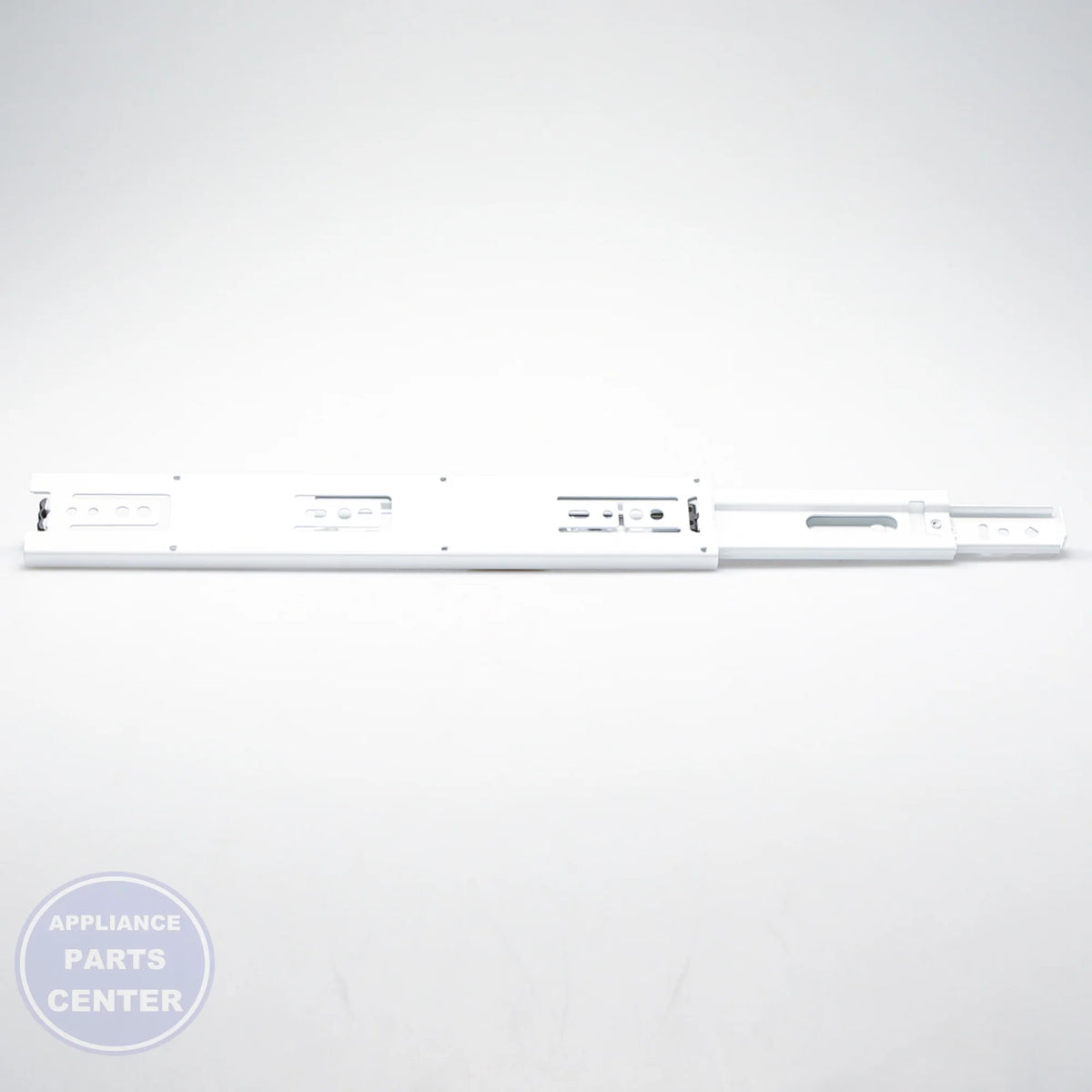 GEH SLDE ASM 12 WR72X10196 - Installation in GEH model showcasing key mounting points