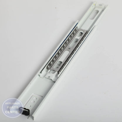 GEH SLIDE OUTER WR72X10365 - Installation in GEH model showing key mounting points