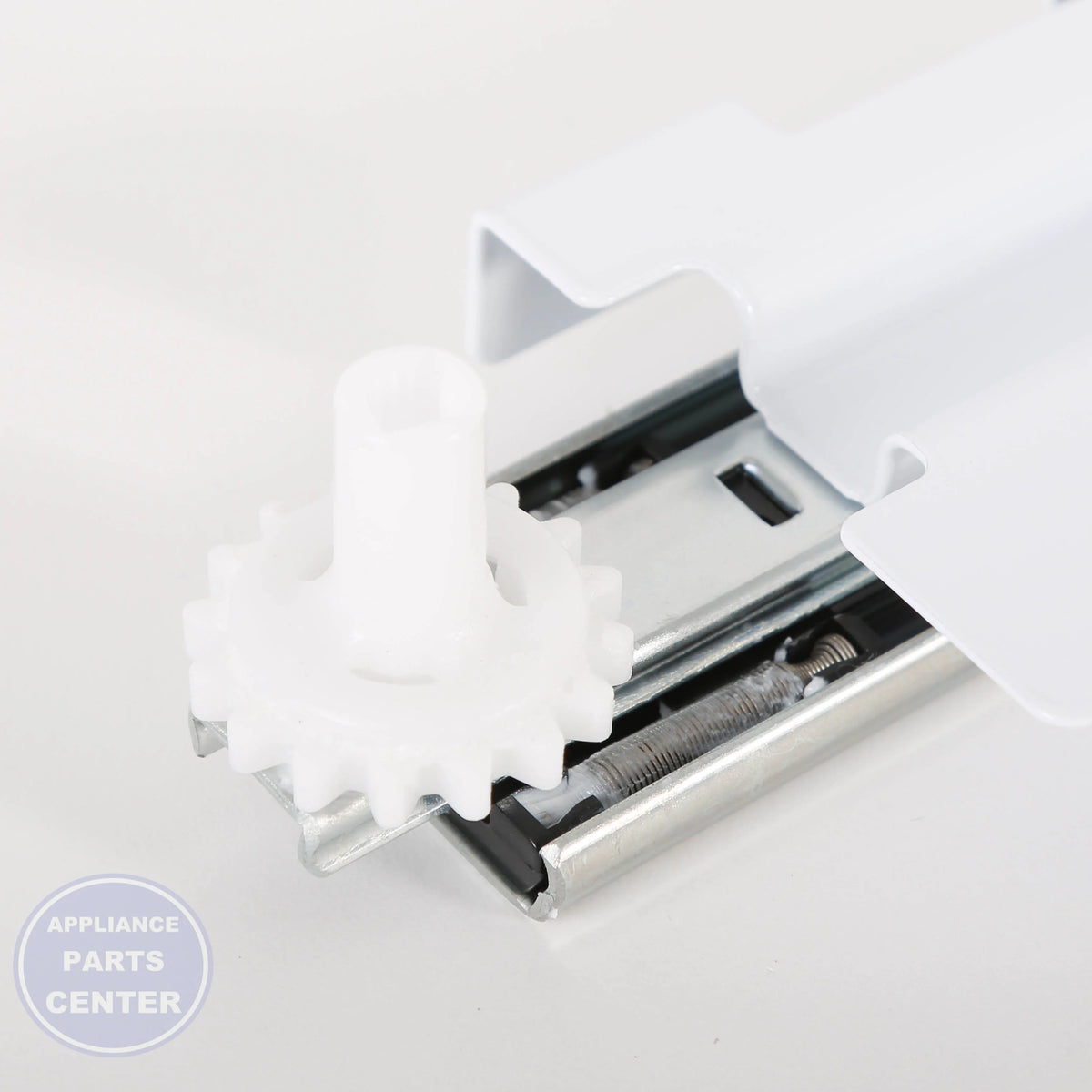 GEH ASM RAIL SLIDE LOW R WR72X10386 - Main view showing durable build for GEH refrigerators