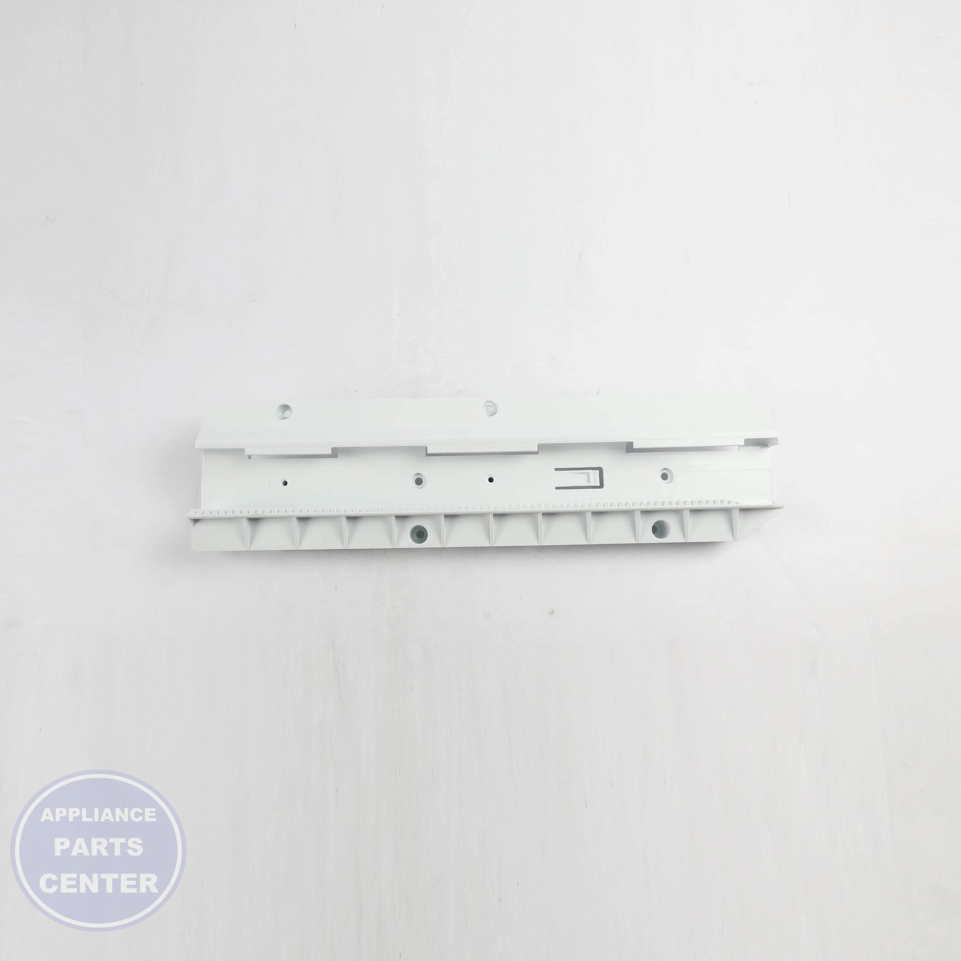 GEH HOLDER SLIDE FZ LH WR72X20644 - Installation in XYZ model displaying key mounting points