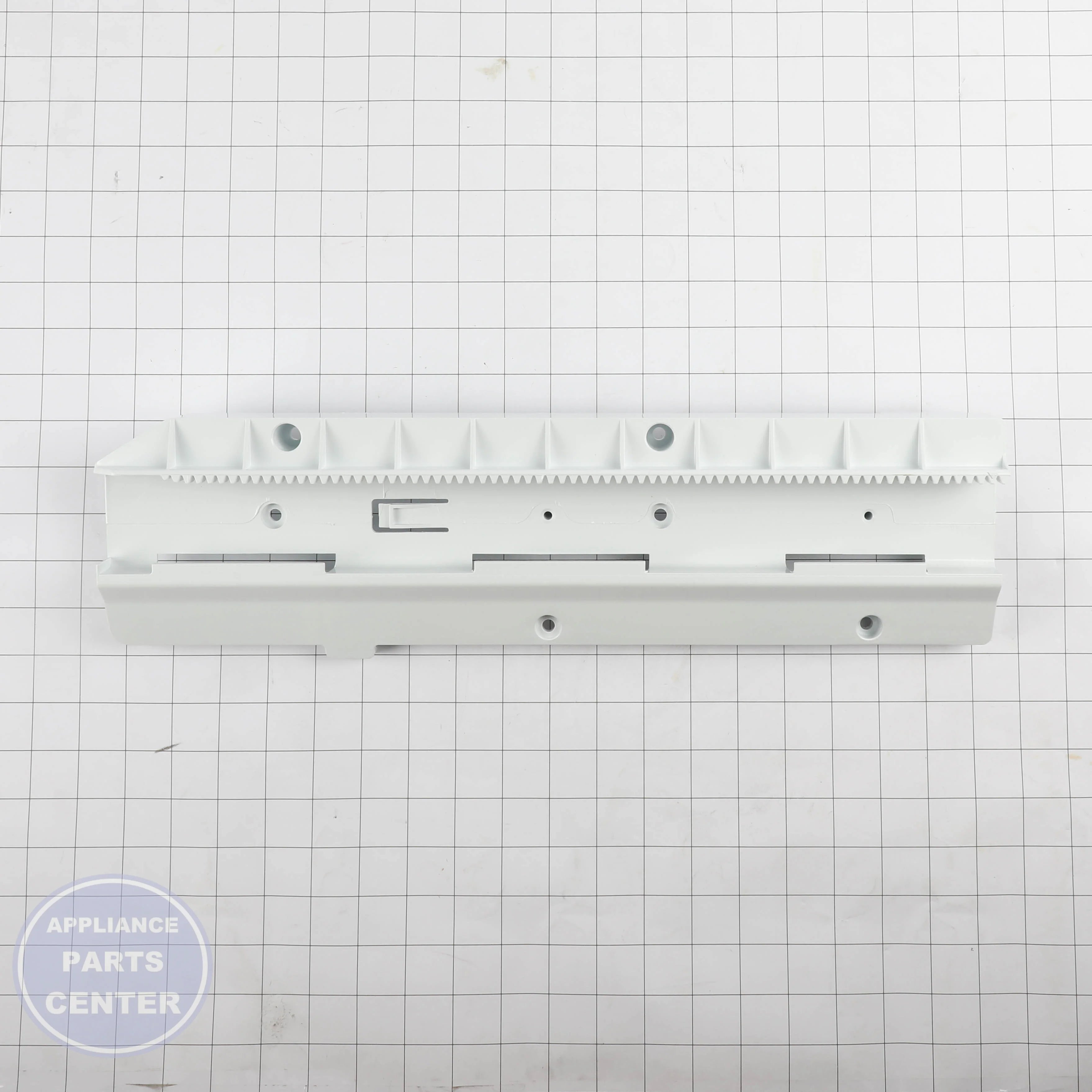 GEH HOLDER SLIDE FZ LH WR72X20644 - Installation in XYZ model displaying key mounting points
