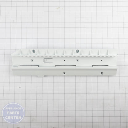 GEH HOLDER SLIDE FZ LH WR72X20644 - Installation in XYZ model displaying key mounting points
