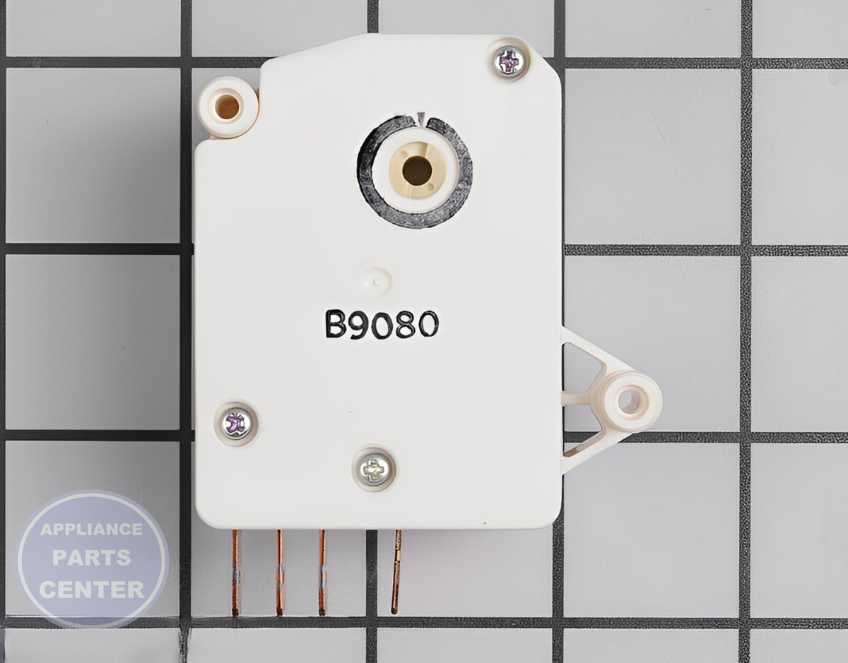 Defrost Timer WR9X560 - Side view with 2.5 x 2.5 inches specs
