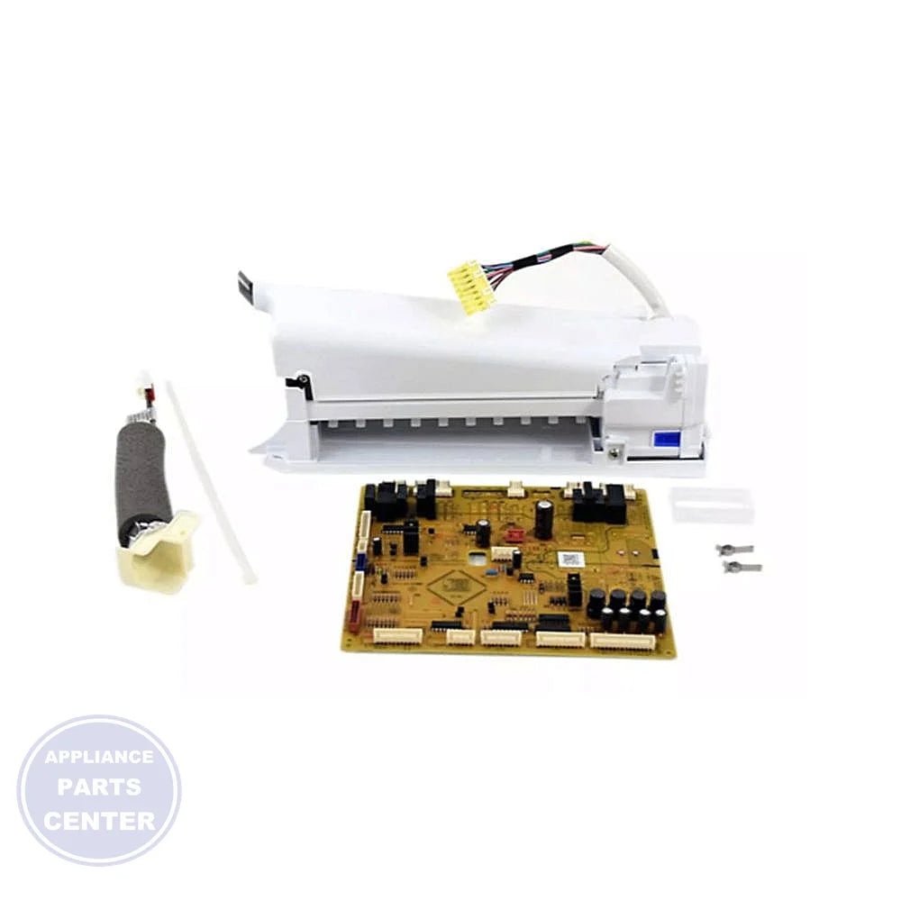 SAMSUNG REFRIGERATOR ICE ASSEMBLY FS DA92-00939 120V - Main view showing crystal-clear ice production for SMG Refrigerators